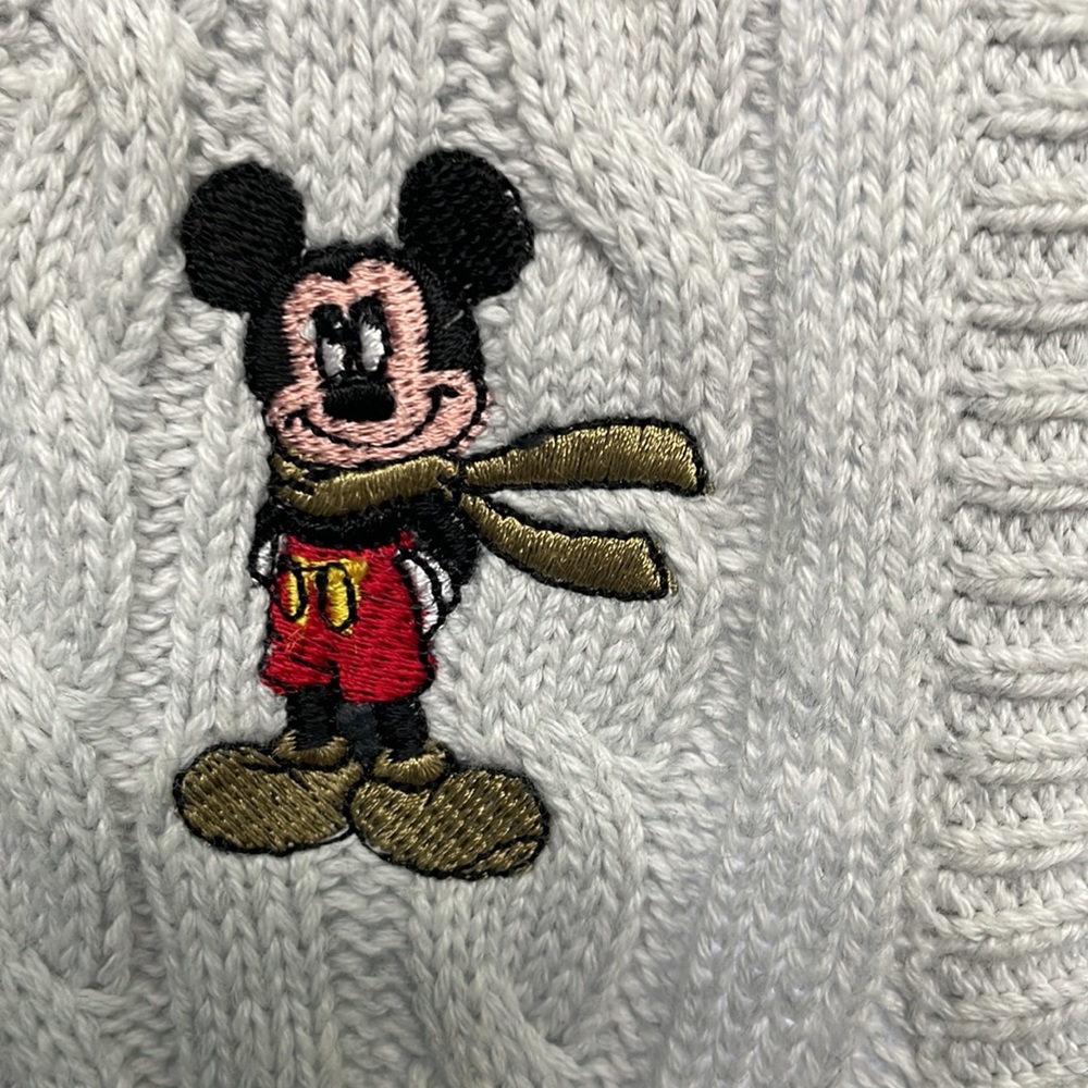 Vest - Picture 4 of 4